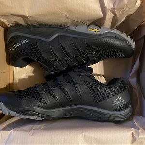 COPY - New Women’s MERRELL TRAIL GLOVE 5 (Size 7)